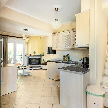Beautiful And Cosy Apartment!!! *