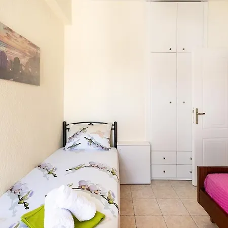 Beautiful And Cosy Apartment!!! *
